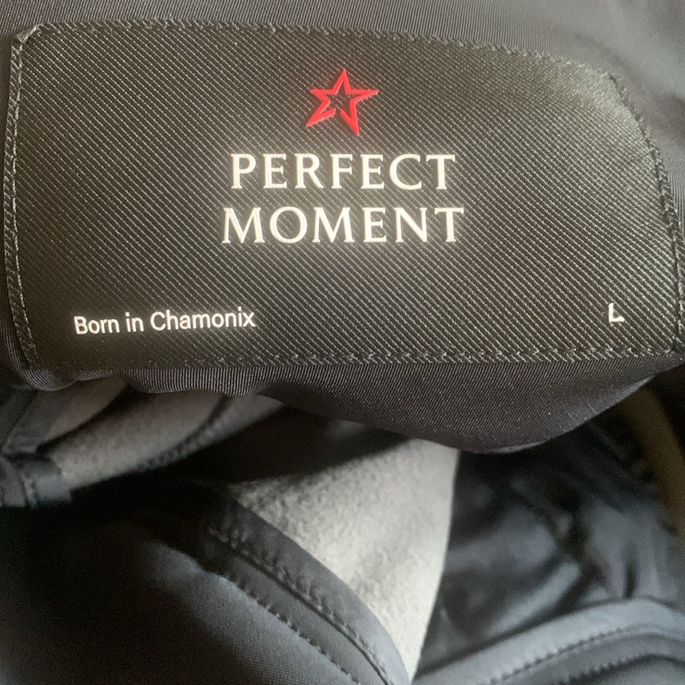 NWT perfect moment aurora skinny pants with strap - Picture 11 of 16